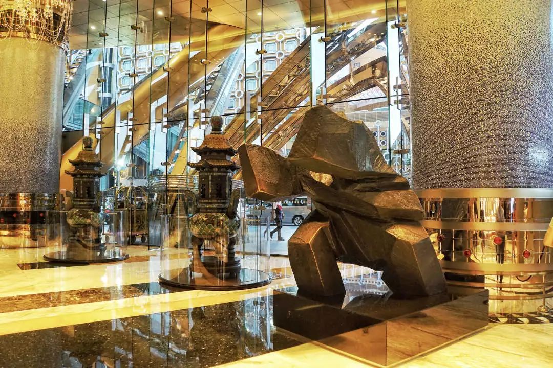 奚梦瑶戛纳酒店,奚梦瑶凯悦酒店