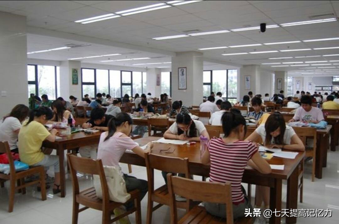 大学教材版本会差很多吗,为什么大学教材不统一