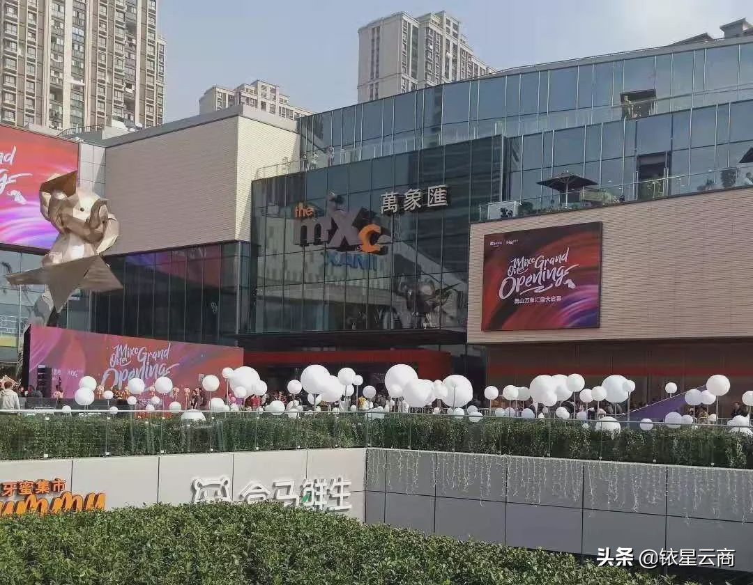 铱星周报|北美设计师品牌Blancore国内首家旗舰店落地成都…