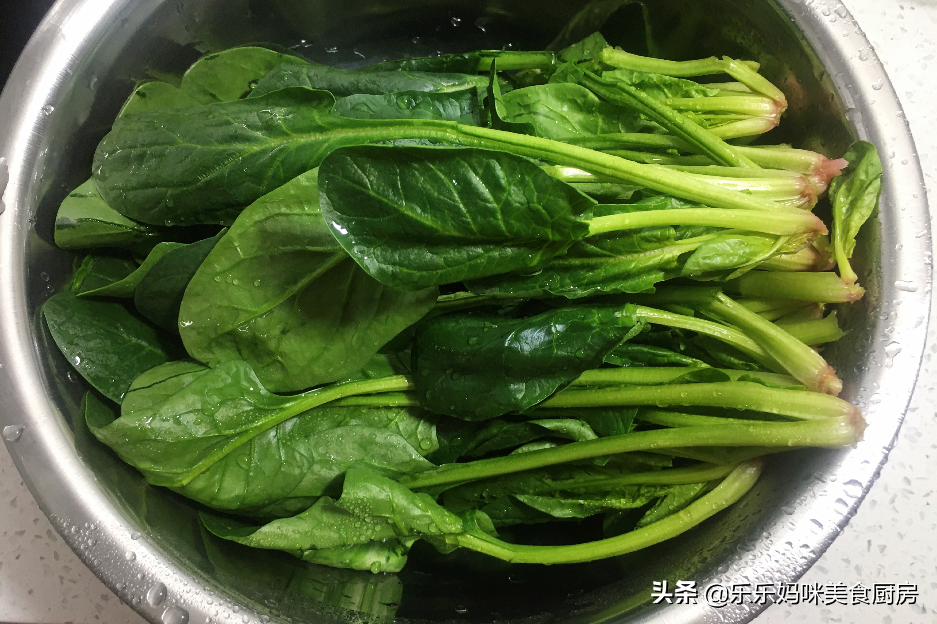 揉揉面怎么做教程带视频,揉揉面家常做法