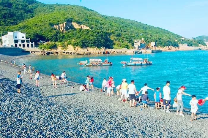 海花岛希尔顿海鲜自助餐团购,在希尔顿住酒店可以免费吃自助餐