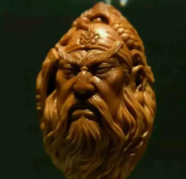 男人佩戴手串有什么好处,男人适合佩戴什么手串念珠