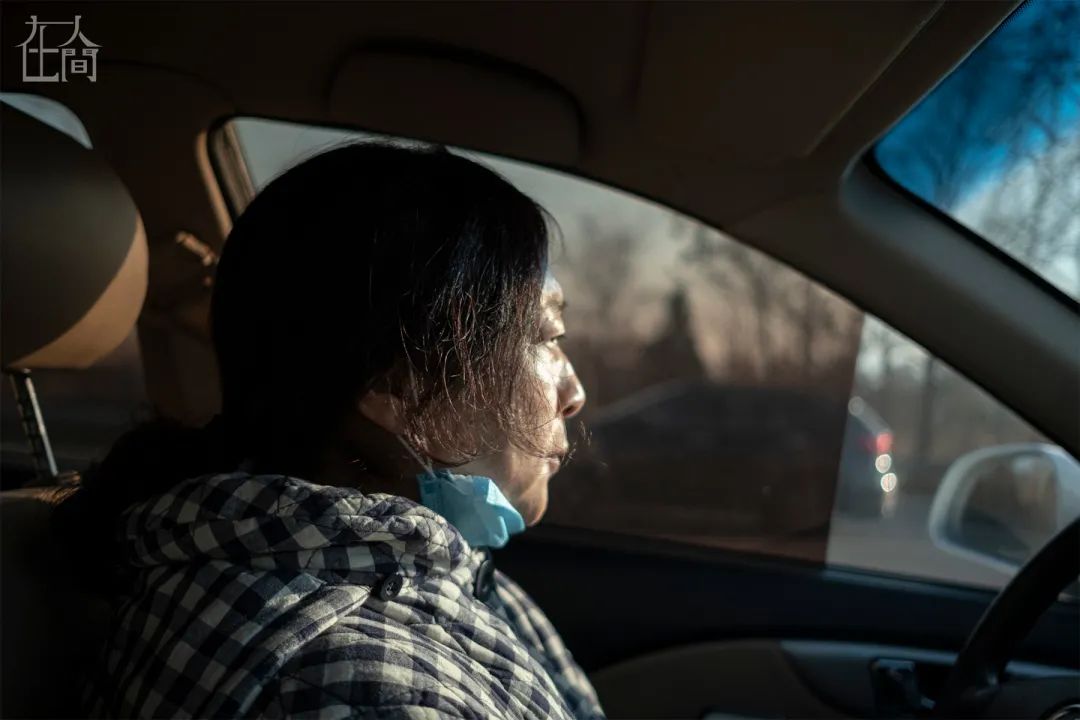 失踪20年女警找到儿子,女警寻找失踪儿子二十年