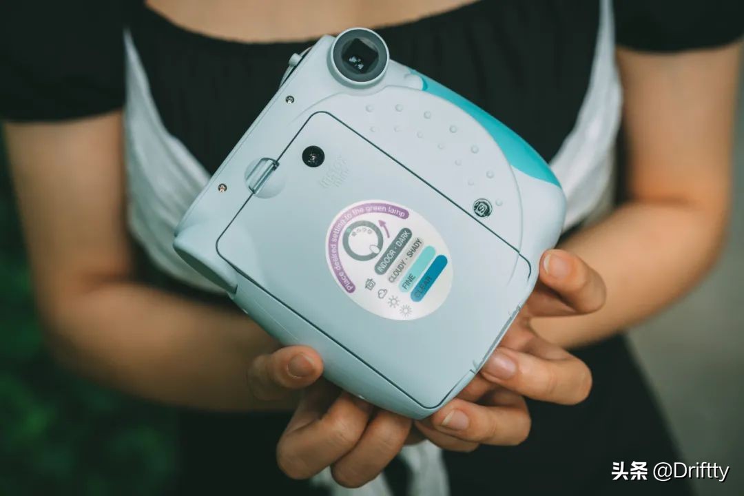 富士拍立得instaxmini7s一直响,富士instaxmini7s拍立得用法