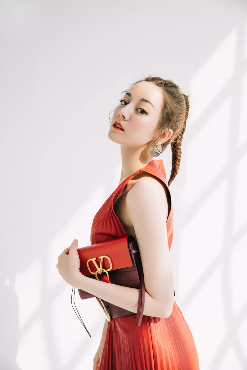 杨幂同款美拉德辫教程,杨幂同款麻花辫怎样编