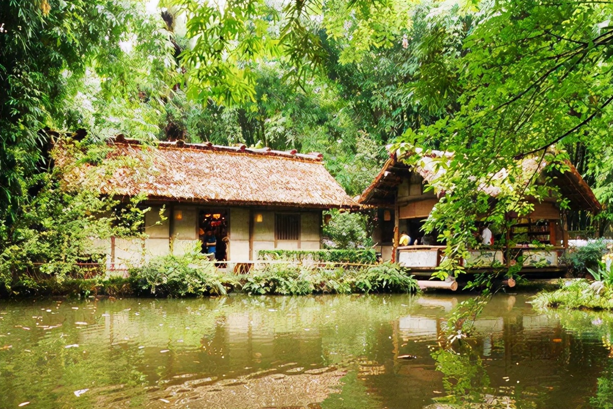 1958年，毛主席参观杜甫草堂，留下了四字评价，成了杜甫诗的标签