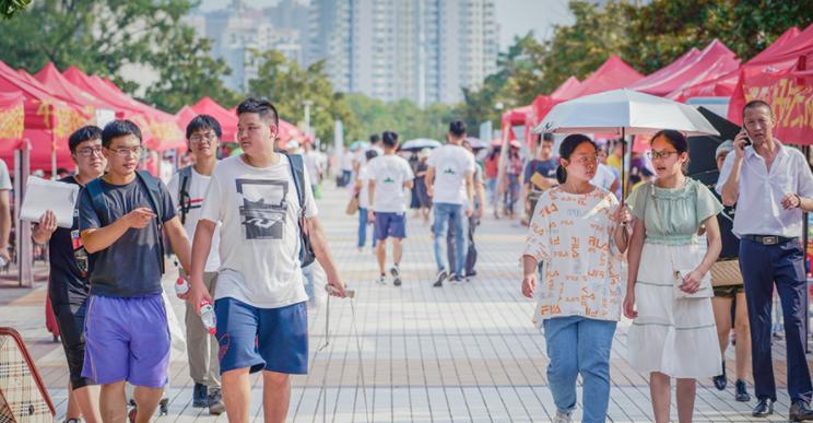 大学十大最好宿舍与最差宿舍,最好学校宿舍vs最差学校宿舍