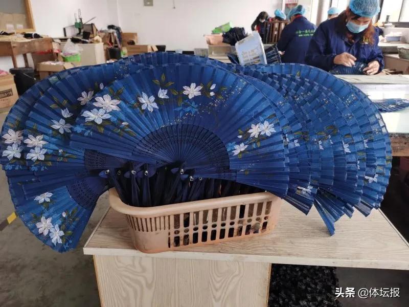 东京奥运会发放的礼品,东京奥运会官方纪念品