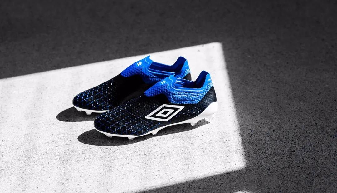 足球世界最新更新,足球最新球鞋