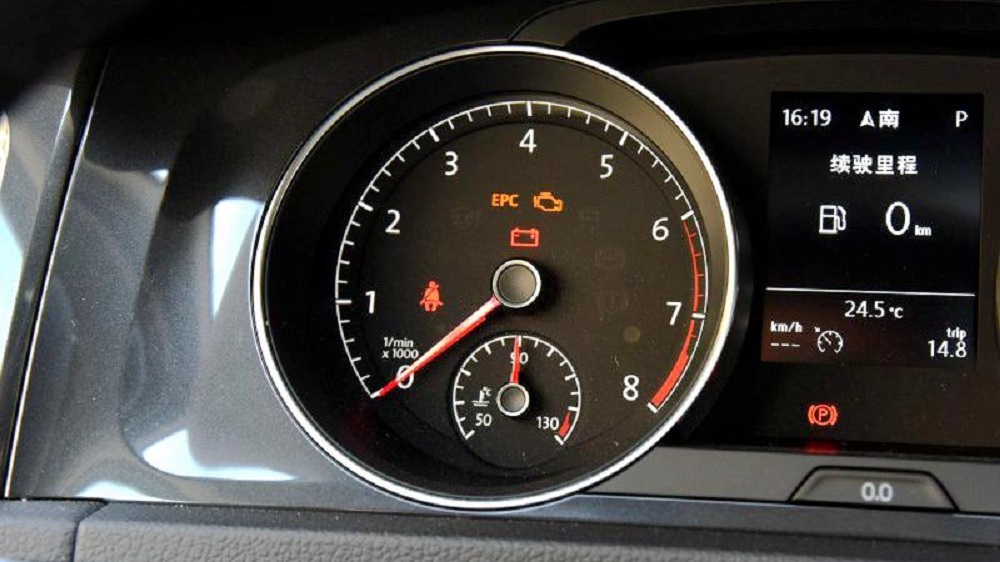 最新款1.2t高尔夫动力够不够,第8代高尔夫新增1.0t6mt入门车型