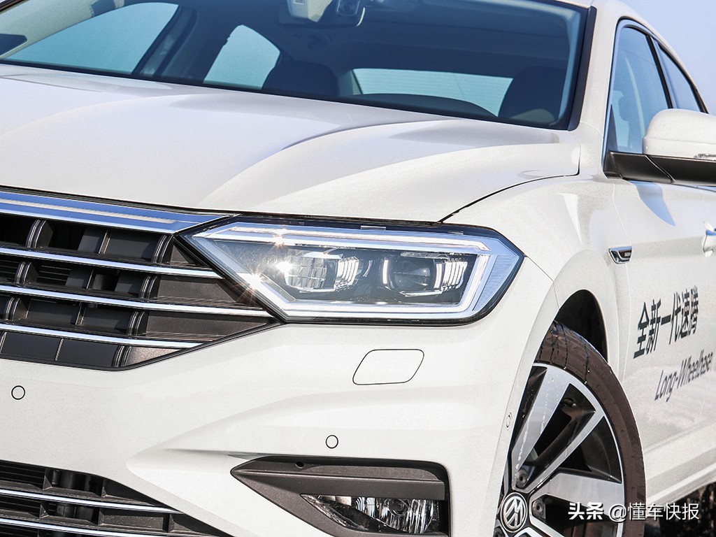 速腾豪华版和卓越的区别,速腾的豪华感