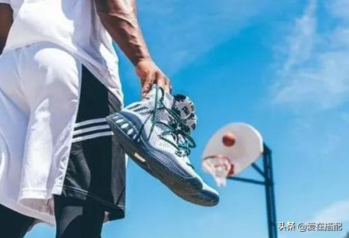 清洗球鞋的误区,洗球鞋如何去除异味