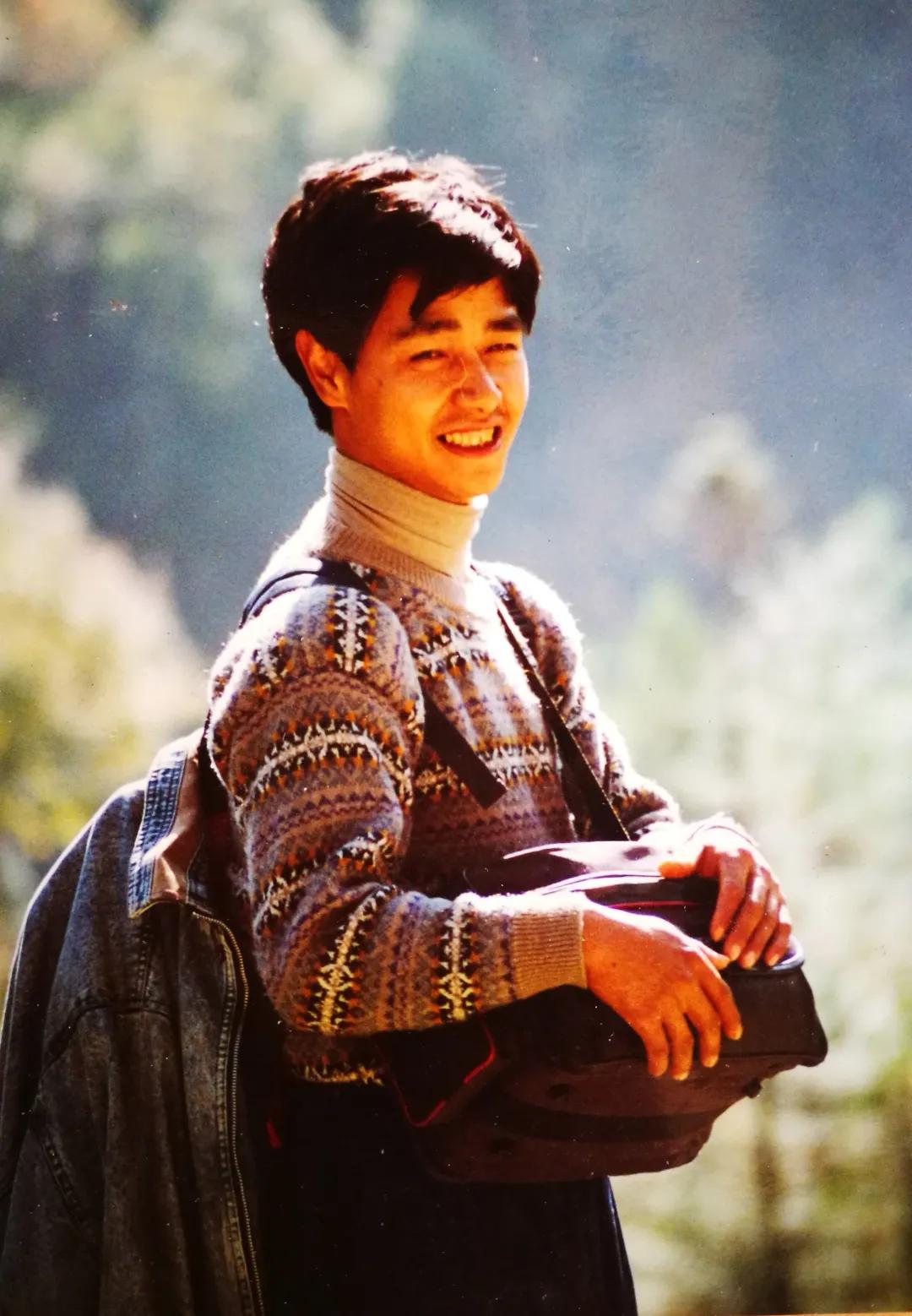 脱贫攻坚彪炳史册,伟大壮举中国脱贫攻坚成就展视频