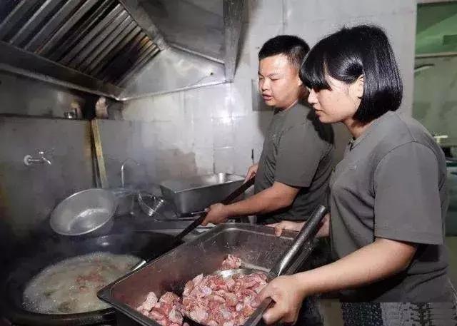 谈谈部队的伙食,谈谈部队伙食
