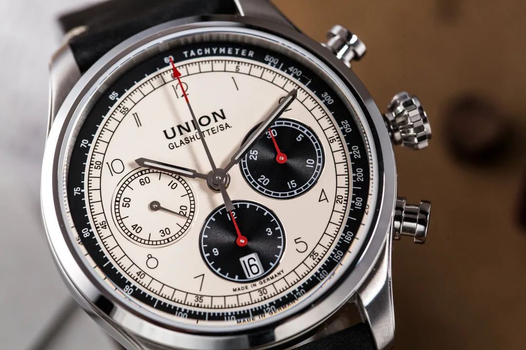 一万到五万躺平即可入手的计时表