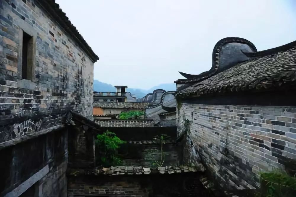 10个小众地方,十个冷门小众国家