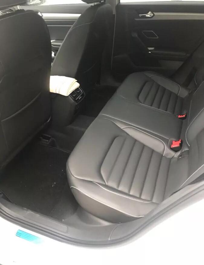 大众凌渡的空间表现,大众凌渡领克01评测视频