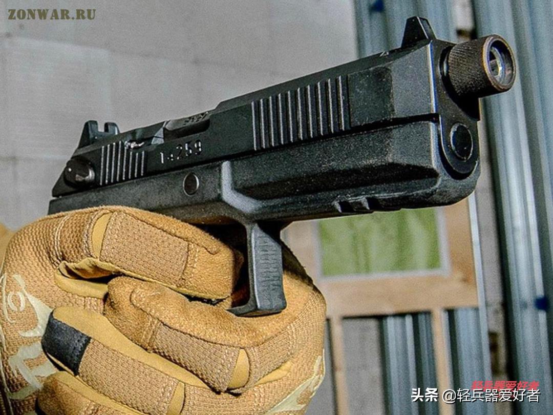 俄罗斯巨蟒手枪,俄罗斯蟒蛇手枪与斑蝰蛇手枪