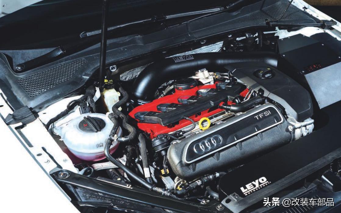 为赛道而生的洪水猛兽640匹高尔夫7R