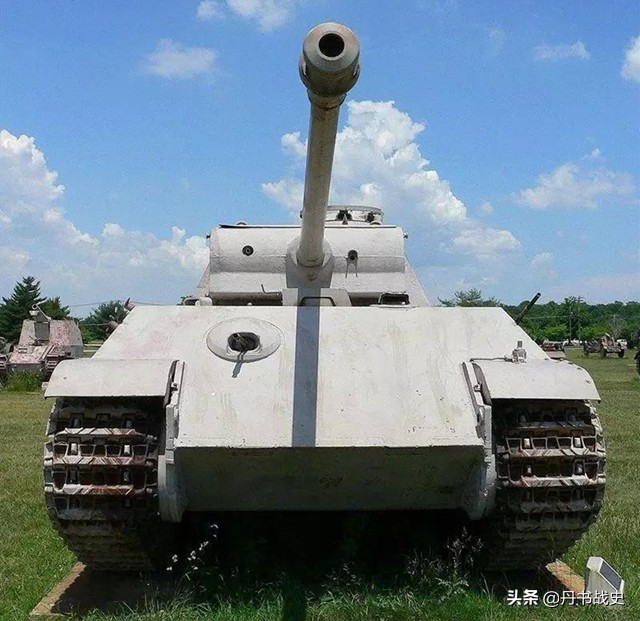 黑豹坦克的缺点,黑豹坦克是什么时候造出来的