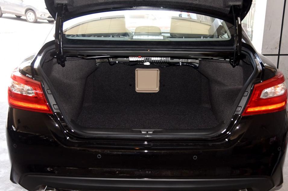 康正汽车超市深圳店,康正汽车超市启东店