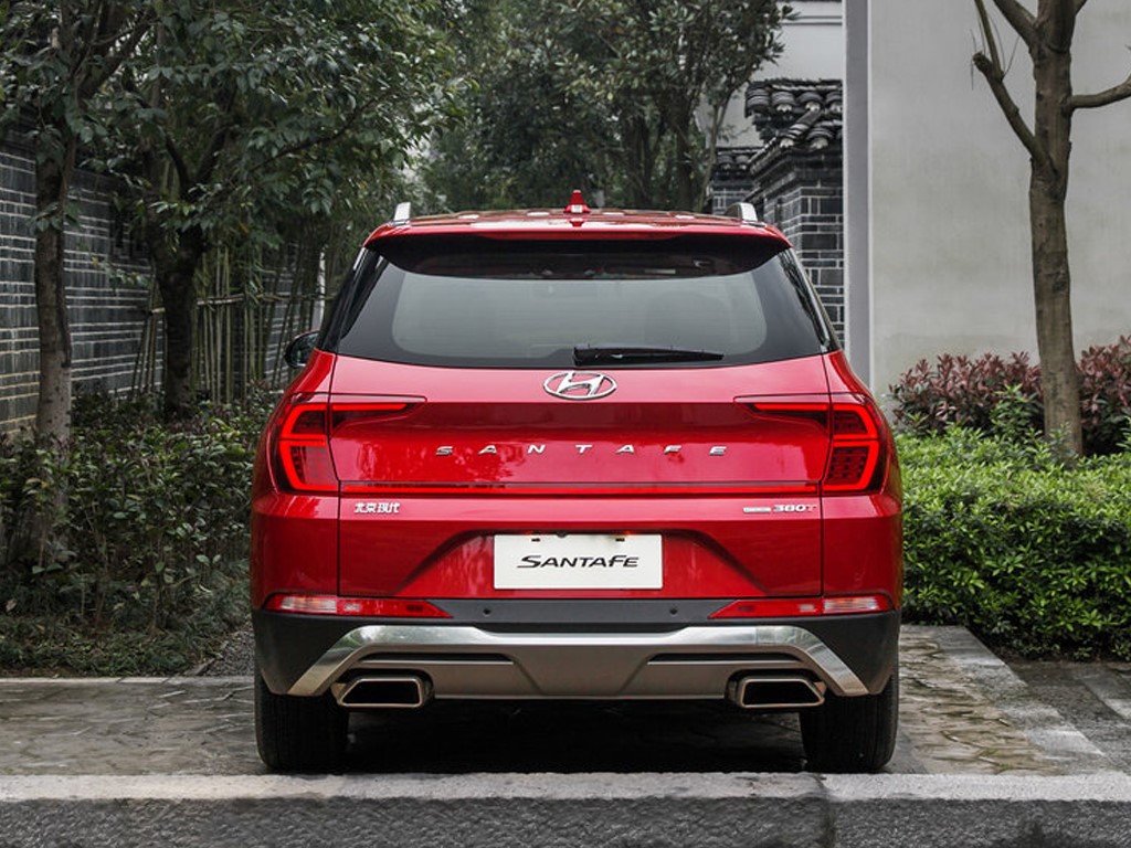 第四代胜达优惠8万,2023款现代胜达旅行家与汉兰达