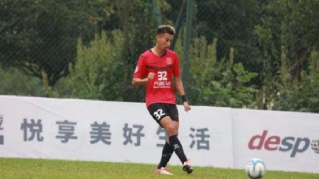 绾㈣壊鏄案涓嶈お鑹茬殑淇′话,绾㈣壊鏄垜浠殑淇′话瓒崇悆