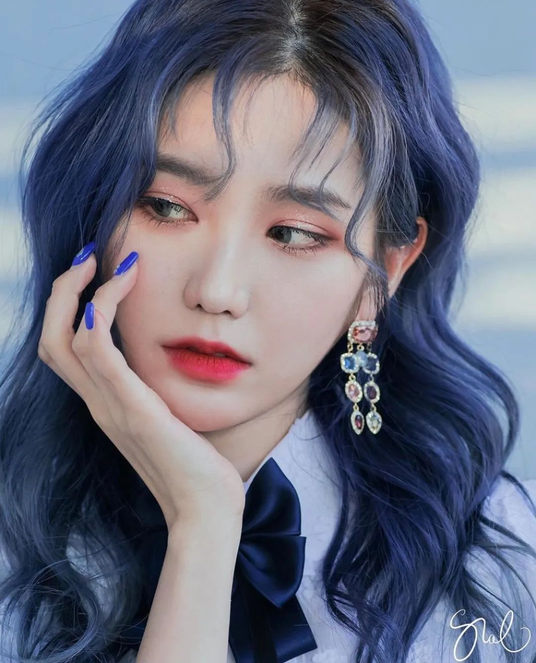 3款不挑脸型的刘海，又美又精致，自己动手就能剪