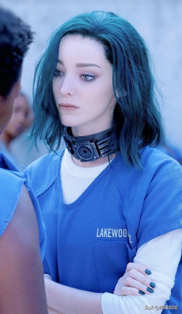 黑茶棕和黑茶灰哪种发色更显白,显白发色这才是真正的黑茶色