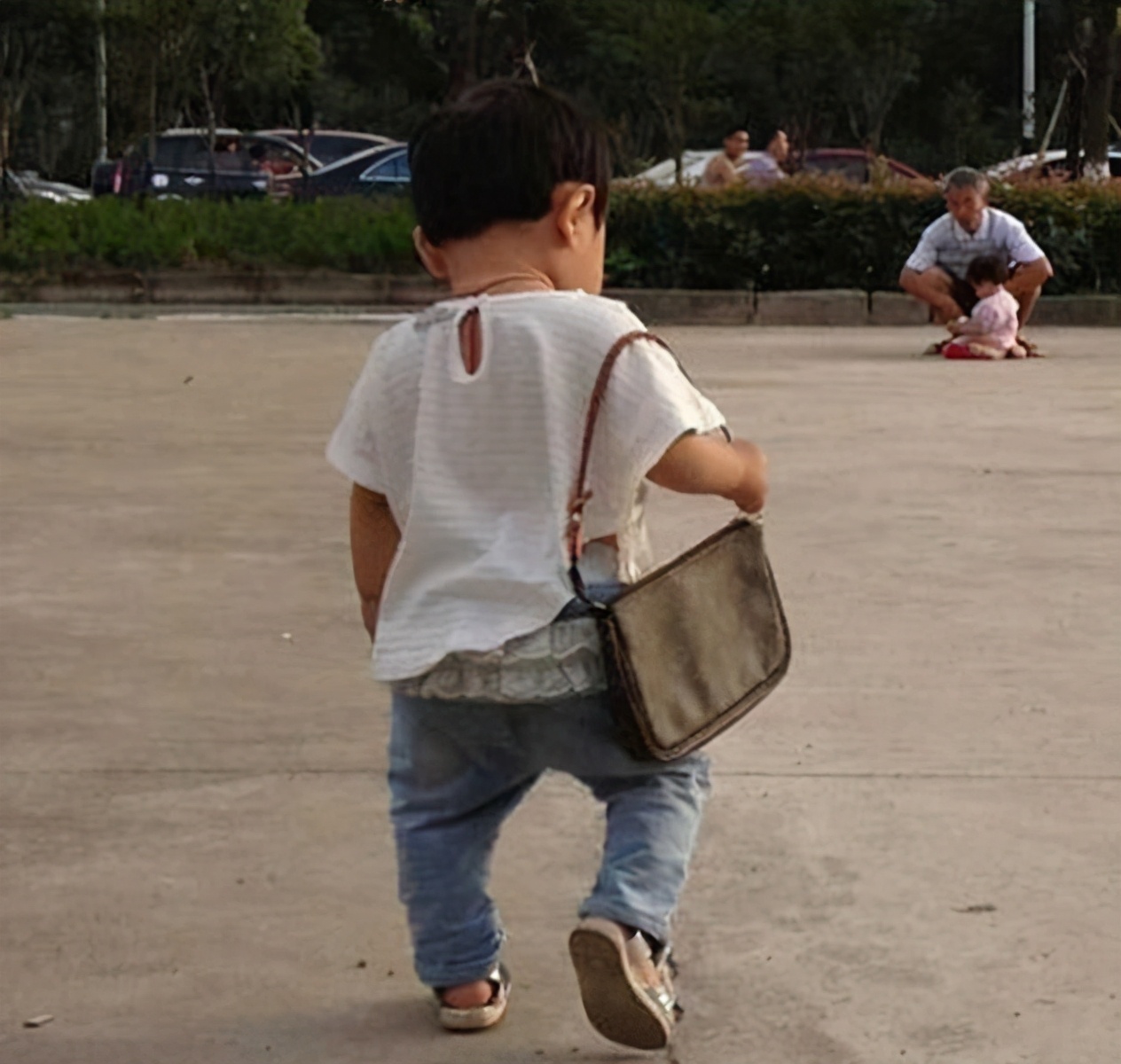 哪些舞蹈容易造成o型腿,舞蹈如何解决o型腿