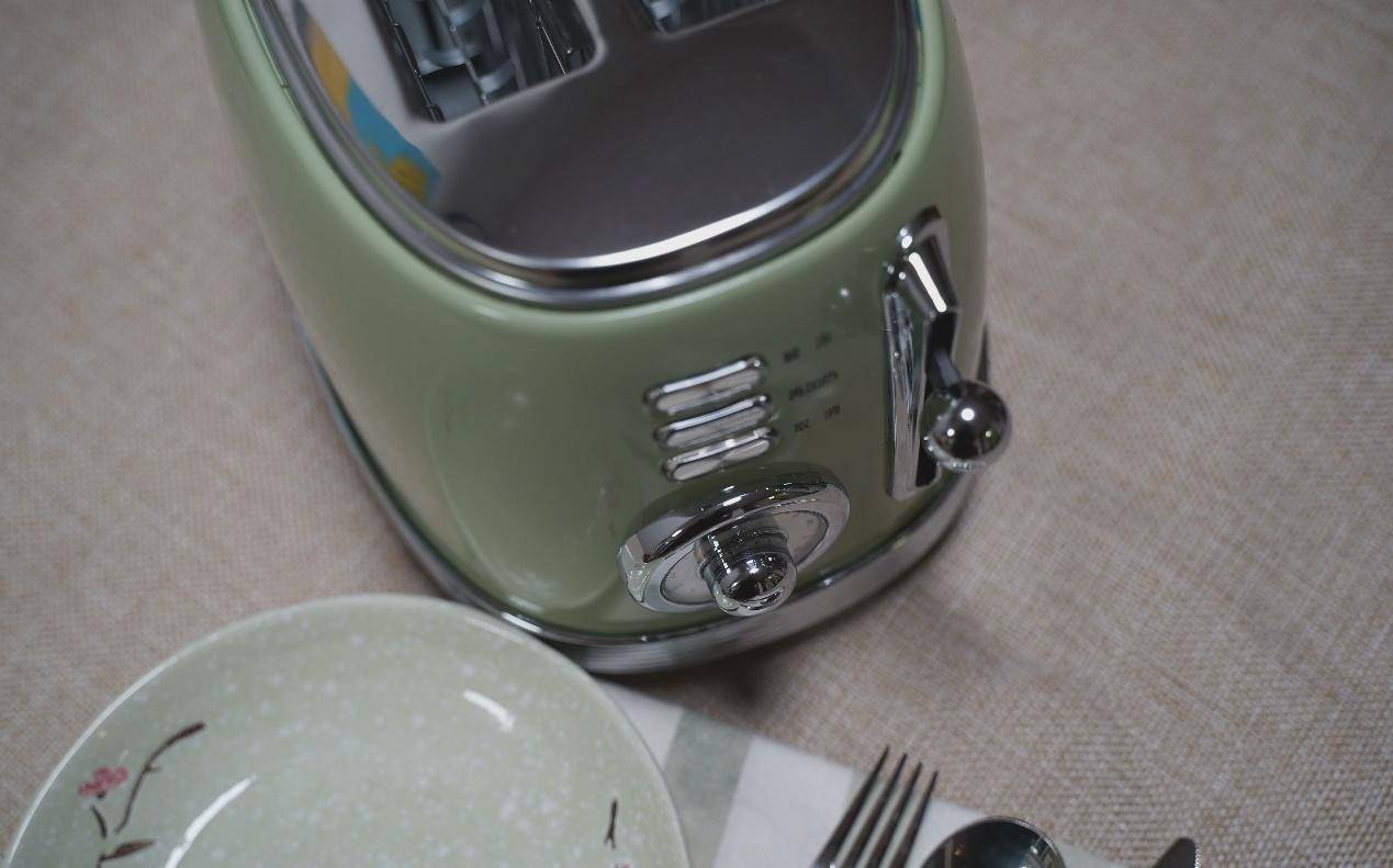 给娃折腾一个西式早餐，圈厨复古多士炉体验