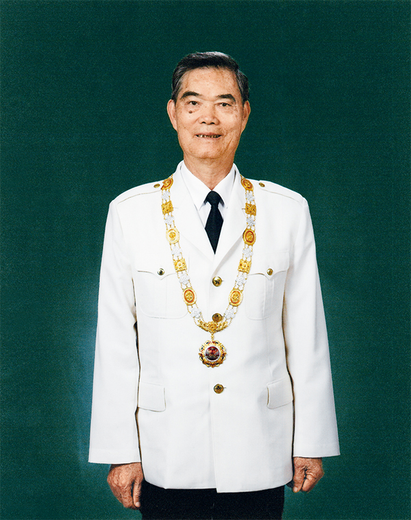 麦贤得人民英雄授勋视频,人民英雄麦贤感动视频