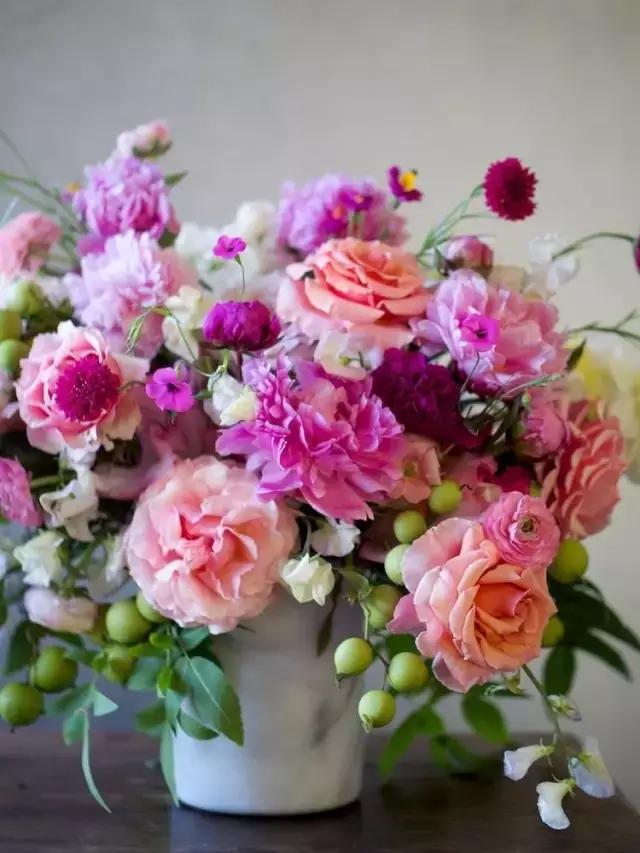 鲜花发蔫了怎么办,鲜花蔫了就要扔吗