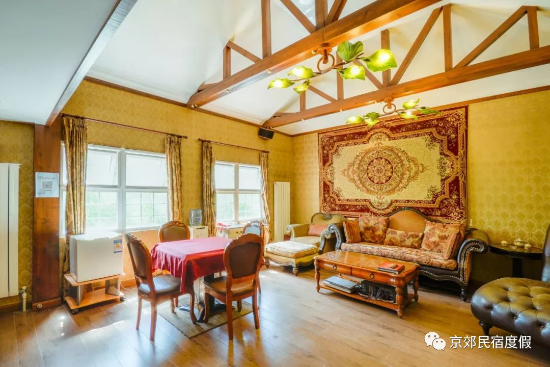 丝绸之路滑雪场民宿推荐,滑雪温泉民宿推荐