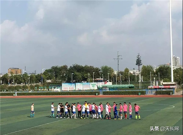 我为足球狂7,我为足球比赛而喝彩