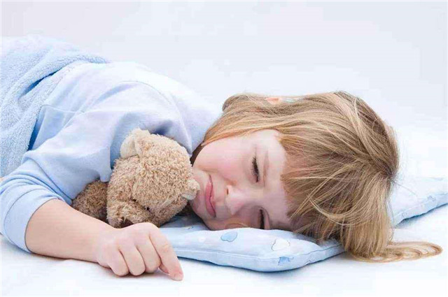 应对可怕的两岁家长应该这样做,孩子进入可怕的两岁该怎么应对