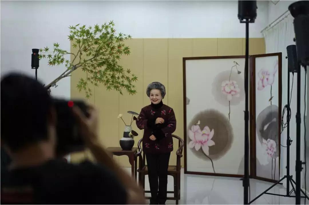 互联网改变面孔,互联网温暖的一面