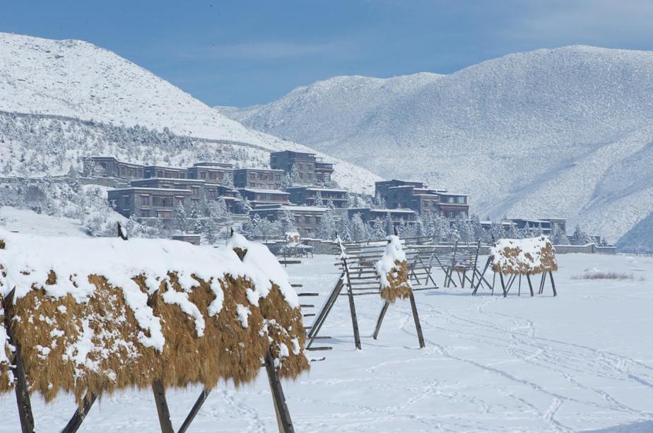 白玛多吉半山酒店,云南半山酒店的新标杆