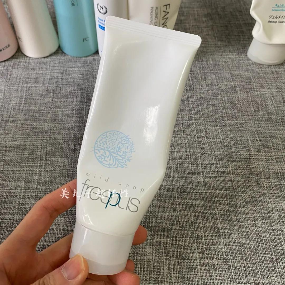 二次清洁会屏障受损吗,温和不刺激卸妆洁面