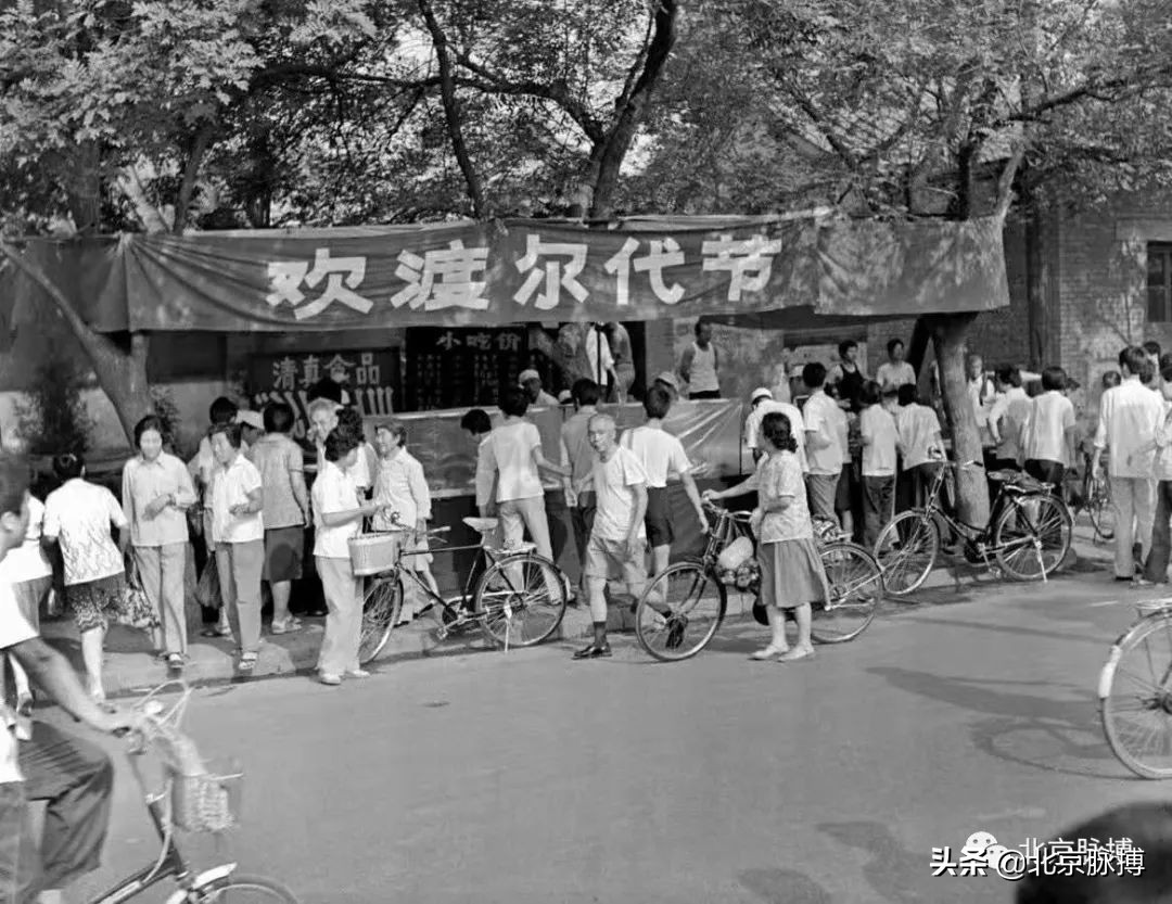 记忆中的北京绘画,这些画最能还原真实的老北京