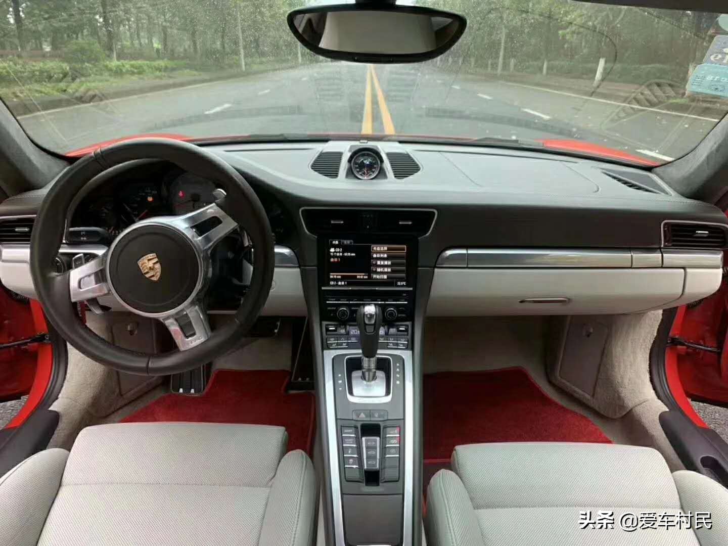 乡村邂逅土豪兄弟，情价转保时捷911，您说值吗？