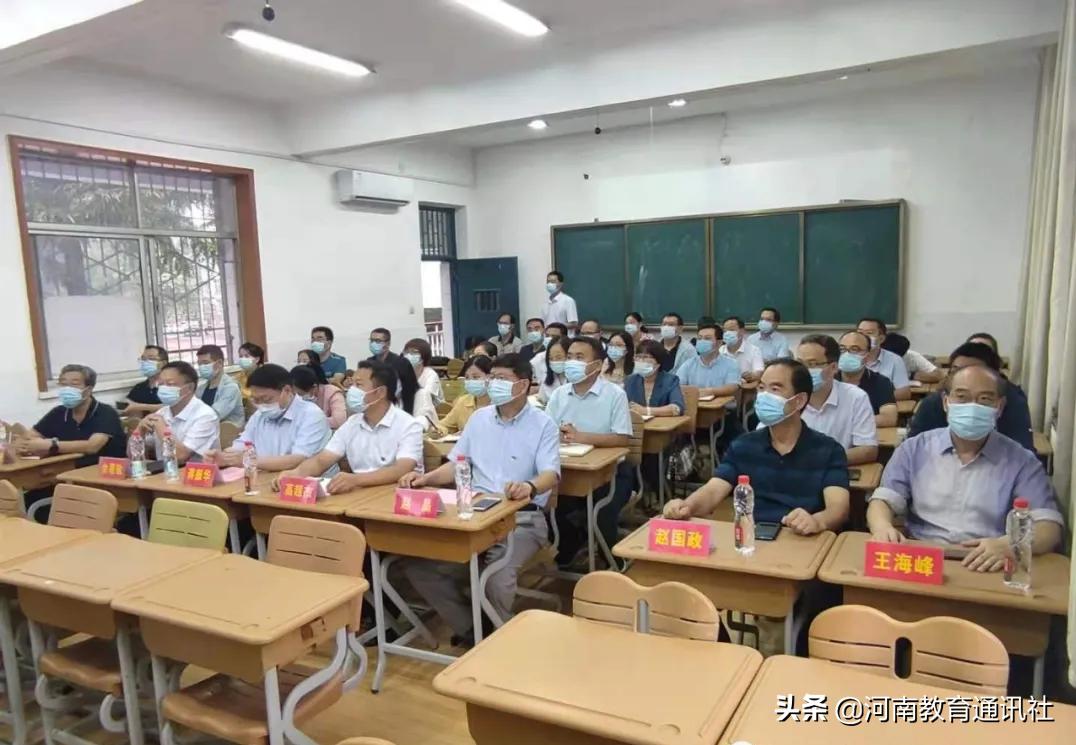 鐩哥害浜戠鍚堜綔鍟嗘満,鐩哥害浜戠鍔╁姏瀛﹀瓙閫愭ⅵ