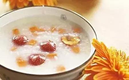 宝宝胀气、不消化，试试这个方法（女神杨珺如）