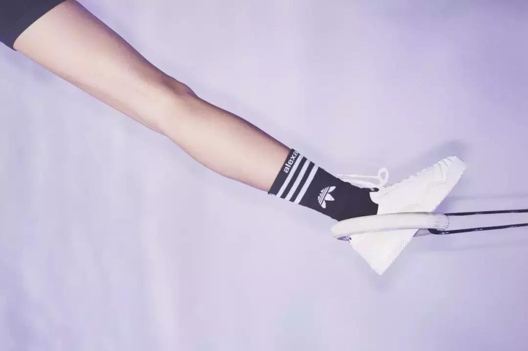 16双明星也在穿的小白鞋，值得一看！