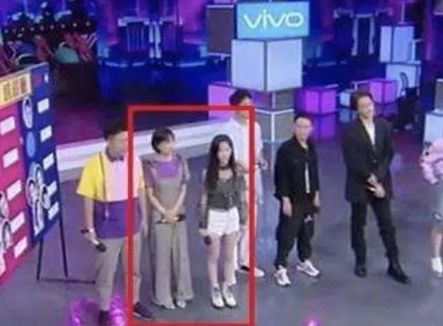 鞠婧祎现实中是真的白吗,鞠婧祎现实真的那么白吗