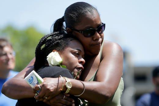 灭绝人性案杀害全家,美国24岁枪手被击毙