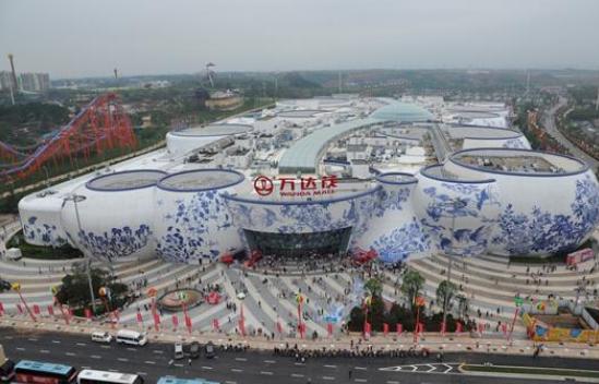 王健林生气,孙宏斌谈王健林完整视频