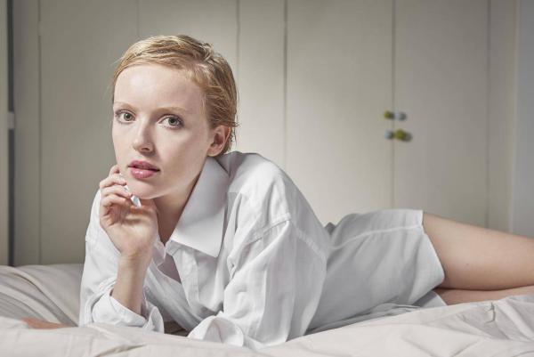 经常熬夜眼袋如何消除男性,熬夜有黑眼圈眼袋怎么消除