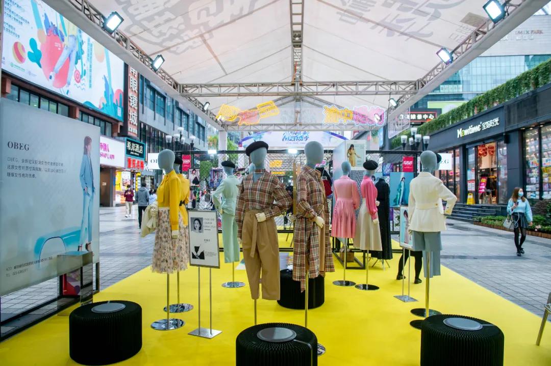 渝中周末市集,周末逛市集看潮雕秀