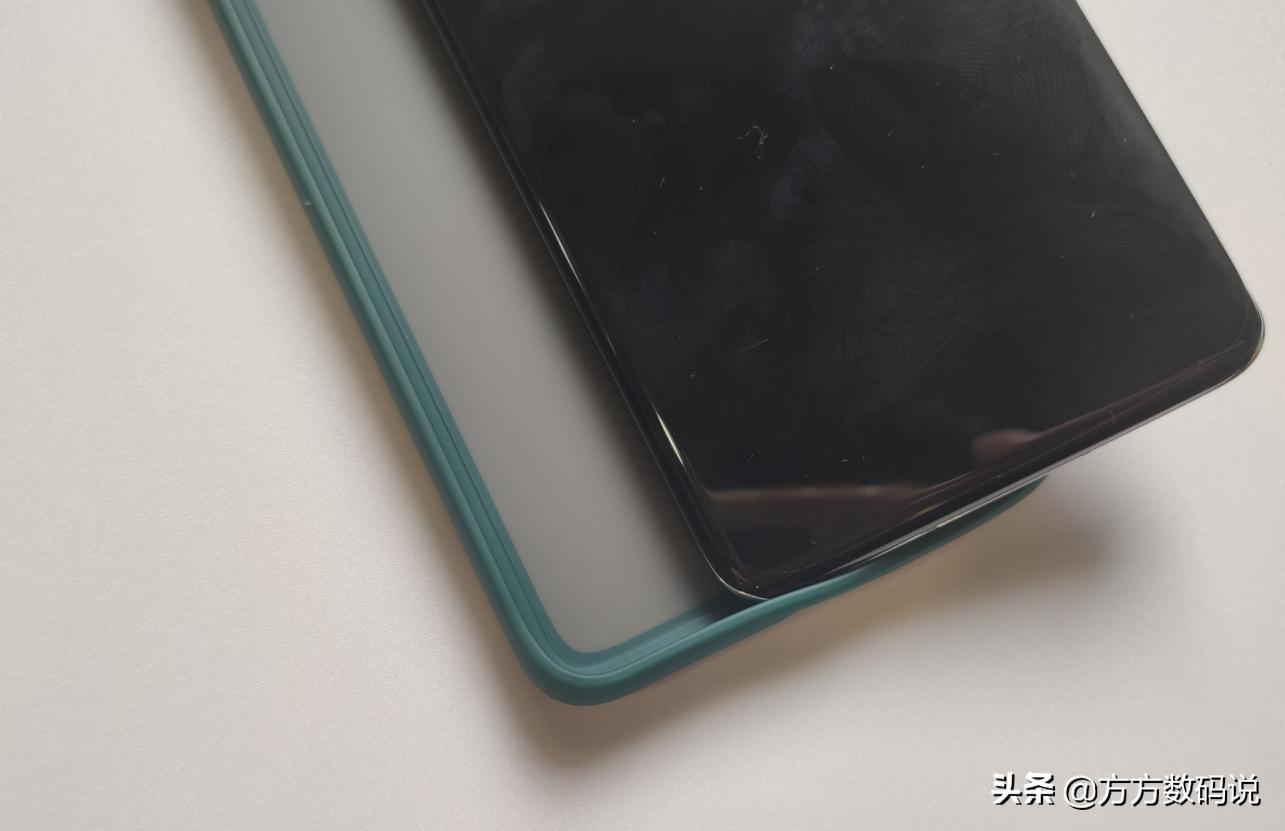 华为p40pro全包一体膜测评,华为p40pro手机膜哪种好测评